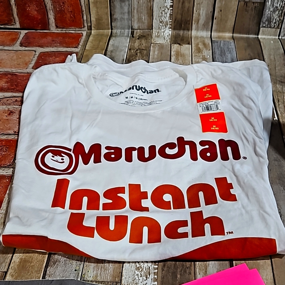 Ramen tee NWT